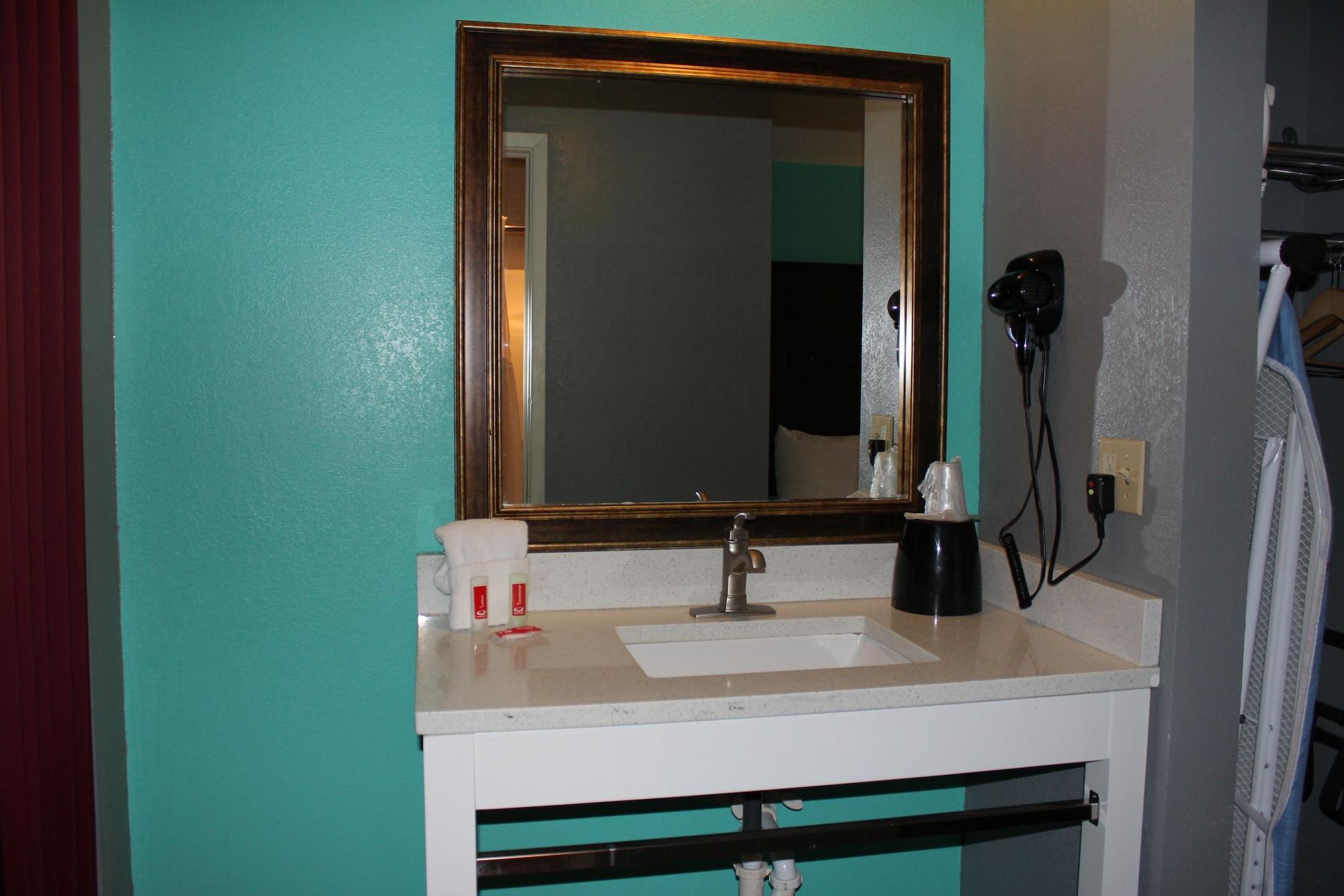 Econo Lodge West - Coors Blvd Albuquerque Bagian luar foto