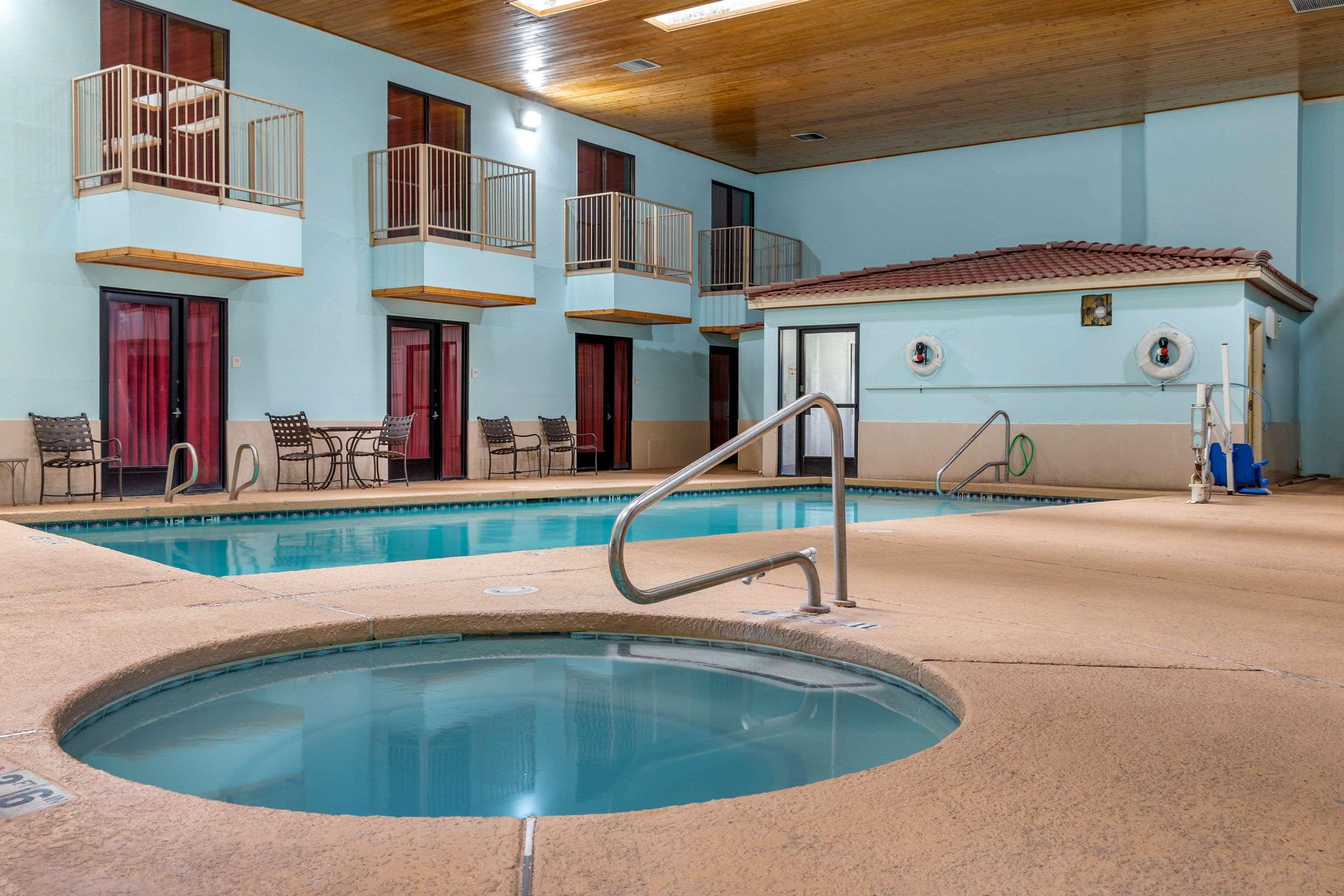 Econo Lodge West - Coors Blvd Albuquerque Bagian luar foto