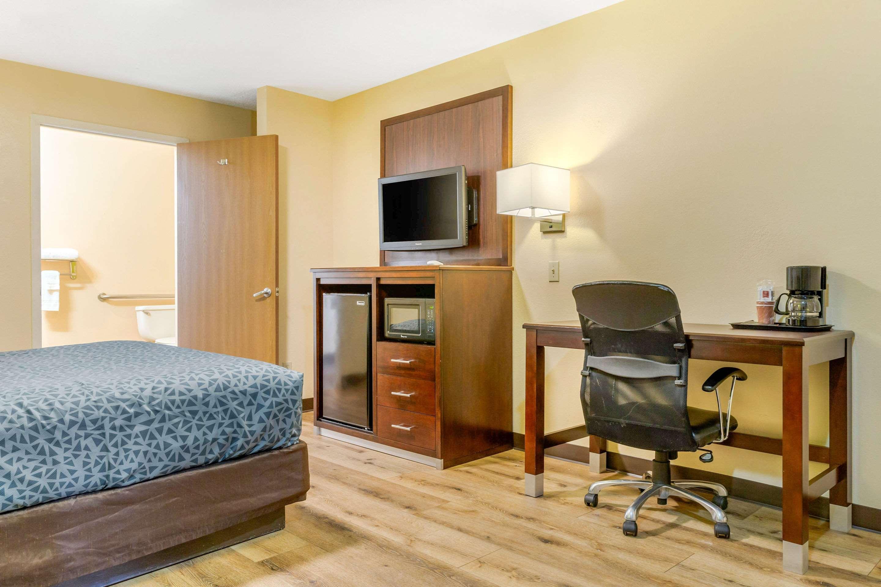 Econo Lodge West - Coors Blvd Albuquerque Bagian luar foto