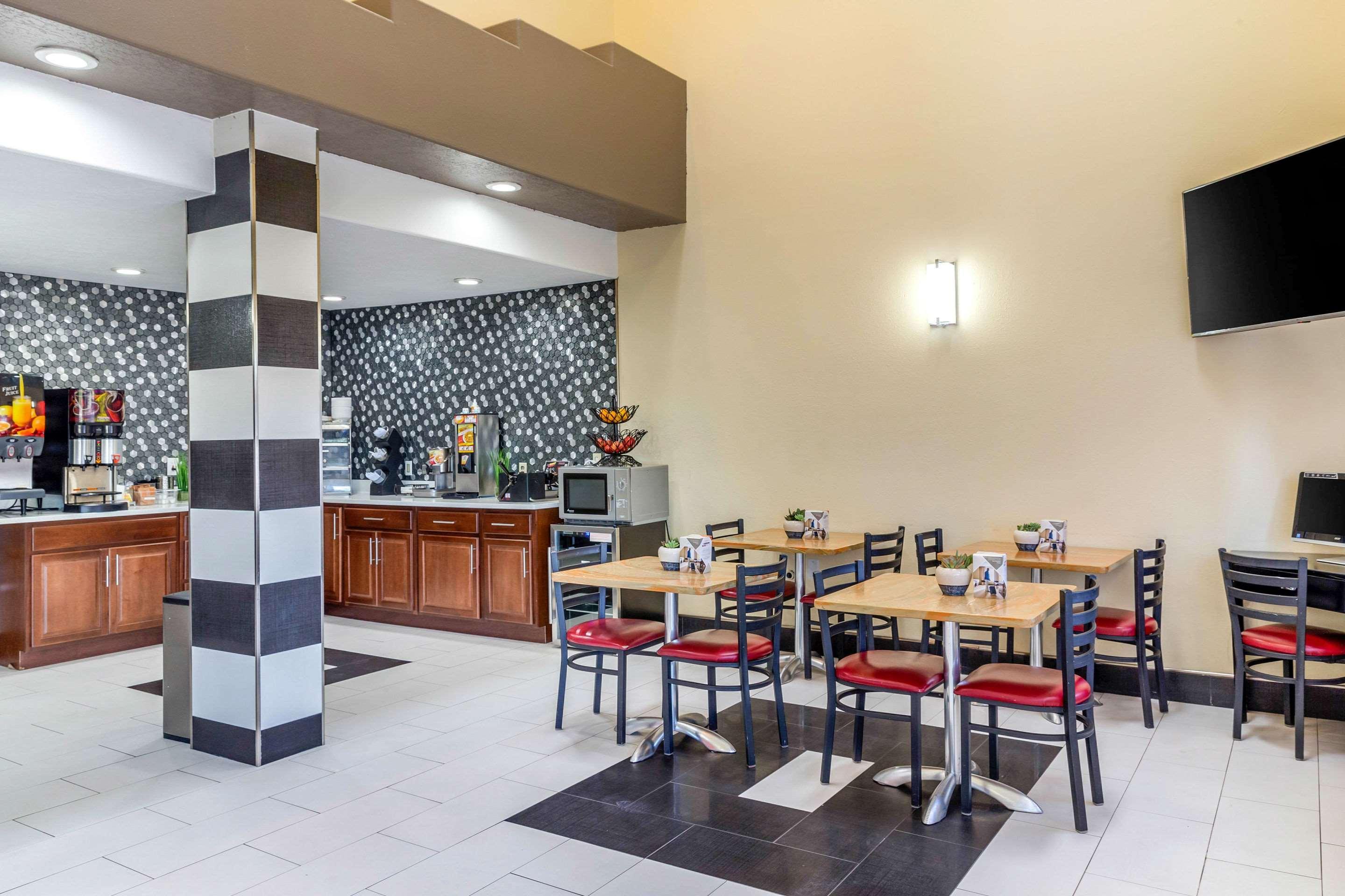 Econo Lodge West - Coors Blvd Albuquerque Bagian luar foto